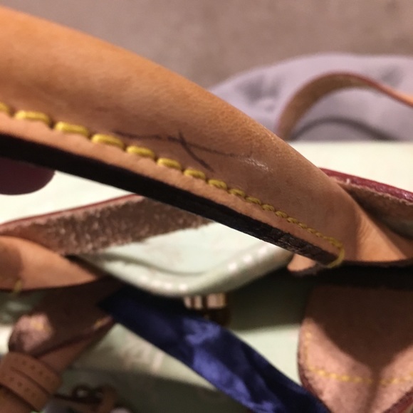 Dooney & Bourke Tassel Tote great Vintage - Picture 5 of 8